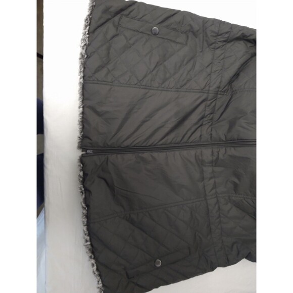 Womens Reversible Faux Fur/Puffer Vest Full Zip Gray Quilted Sz XL Sherpa - Picture 13 of 16